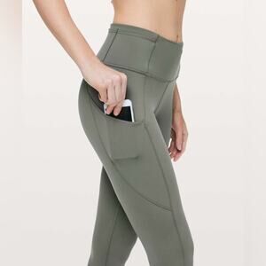 Lululemon Fast & Free Crop II *Nulux 19" Grey Sage Sz 4
